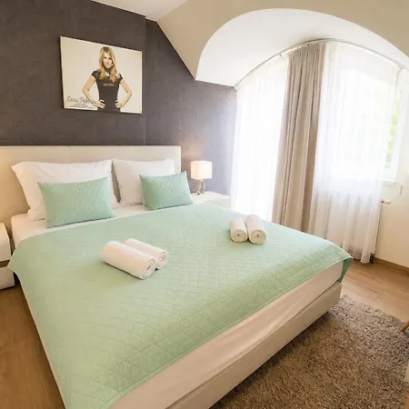 Bed and Breakfast Heviz Springs - 4*