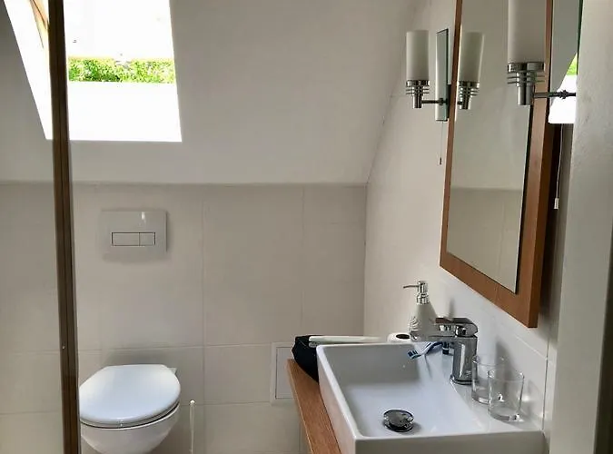 Alojamento de Acomodação e Pequeno-almoço Hévíz Springs - 4*