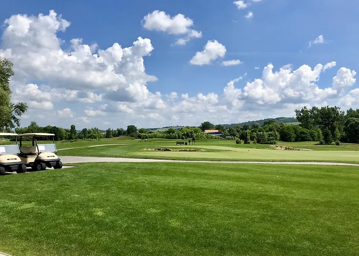 Alojamento de Acomodação e Pequeno-almoço Hévíz Springs - 4*